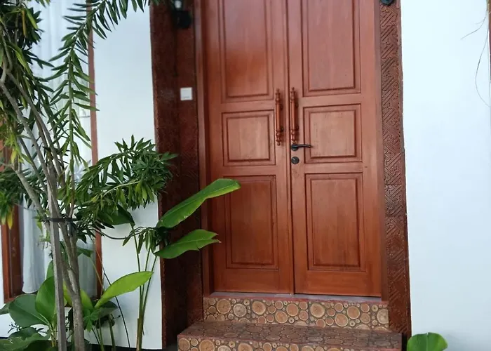 Otila Bali * Uluwatu